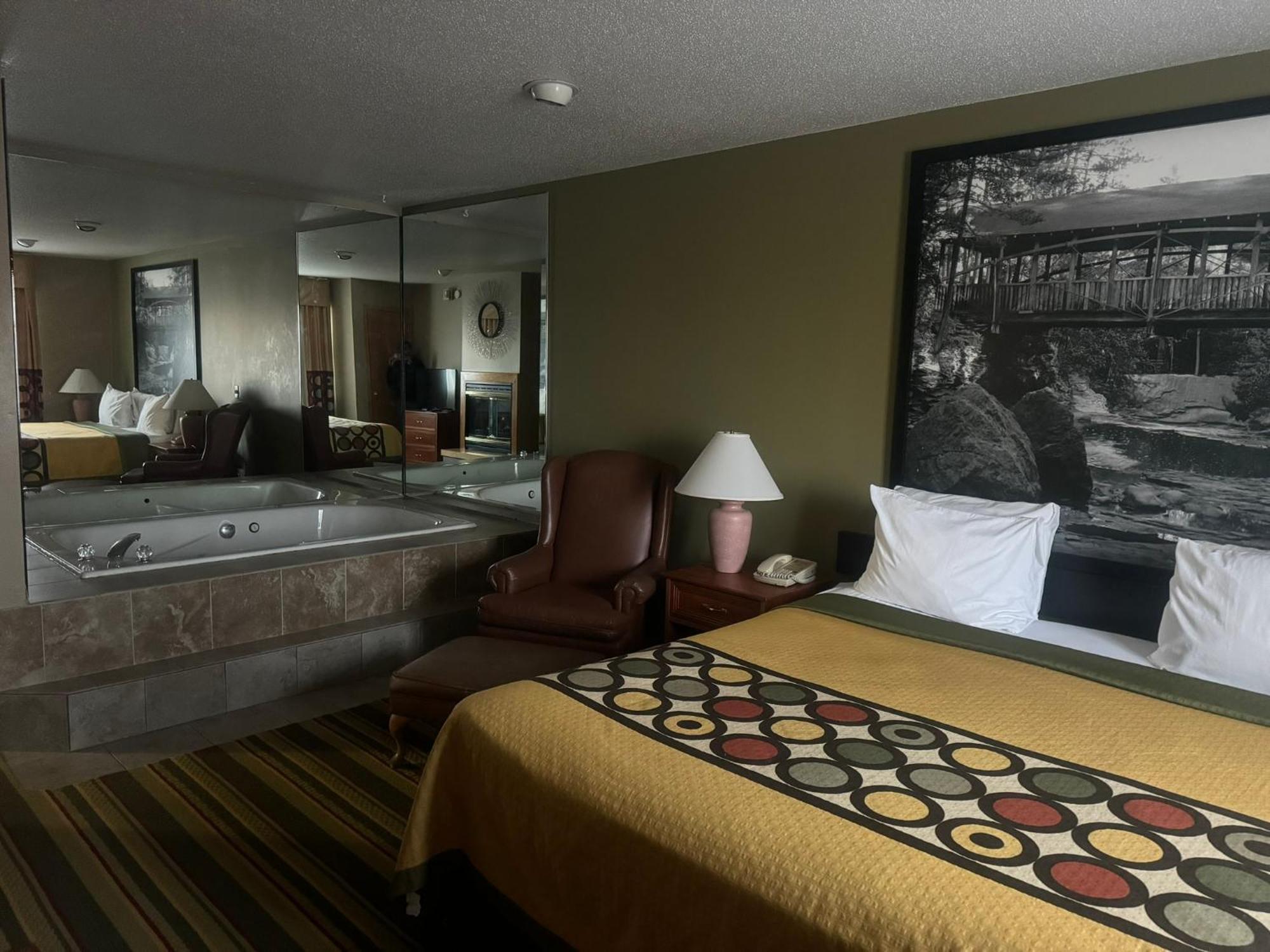 Super 8 By Wyndham Sparta Exterior photo